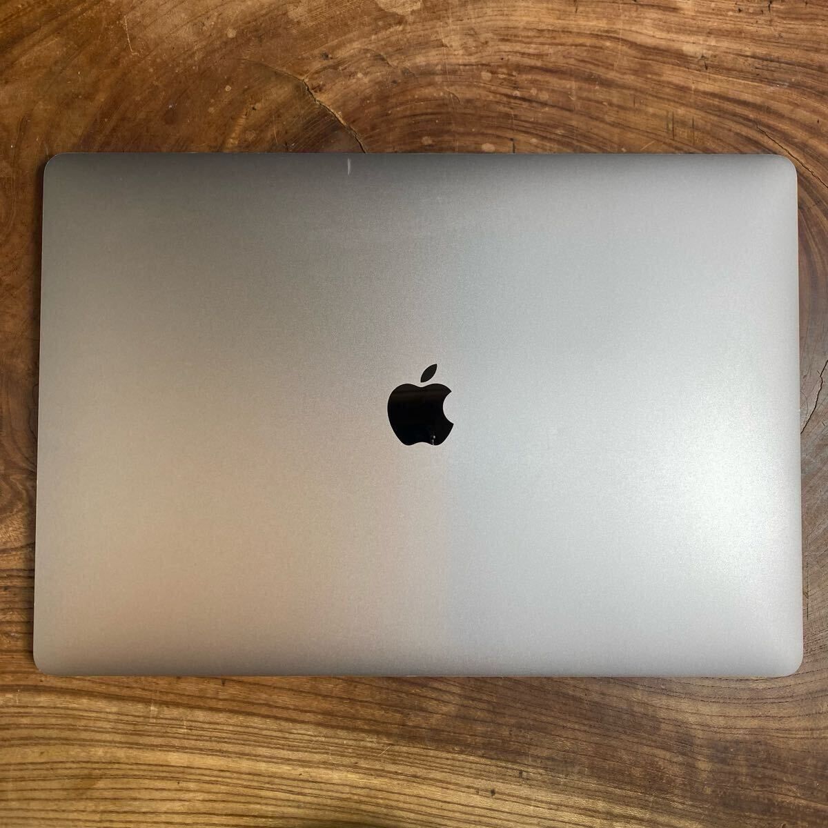 良品/GPU搭載］Apple MacBook Pro 16inch 2019/Core i7 2.6GHz/16GB