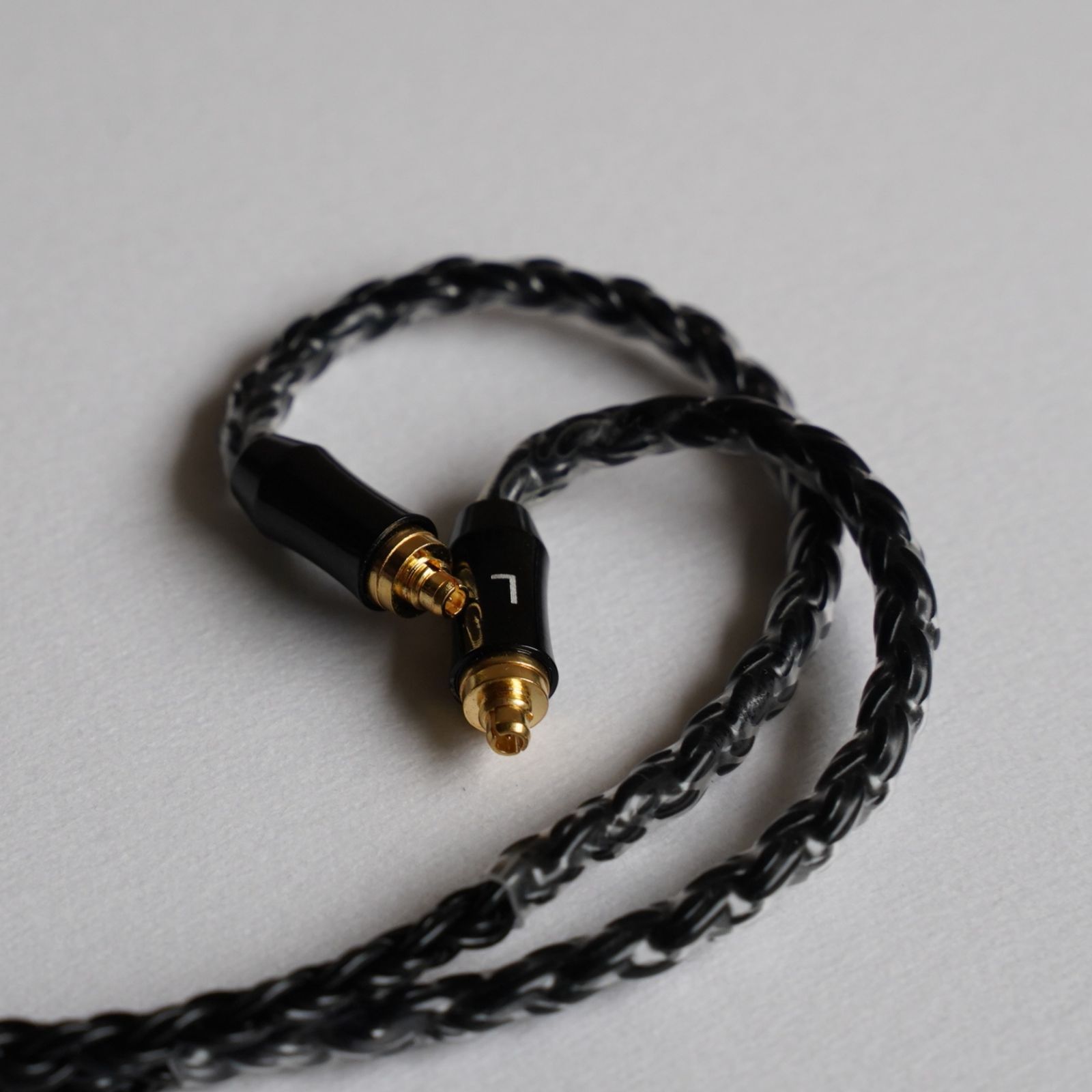 超希少】16コア IE200 300 600 900 リケーブル/4.4mm - メルカリ