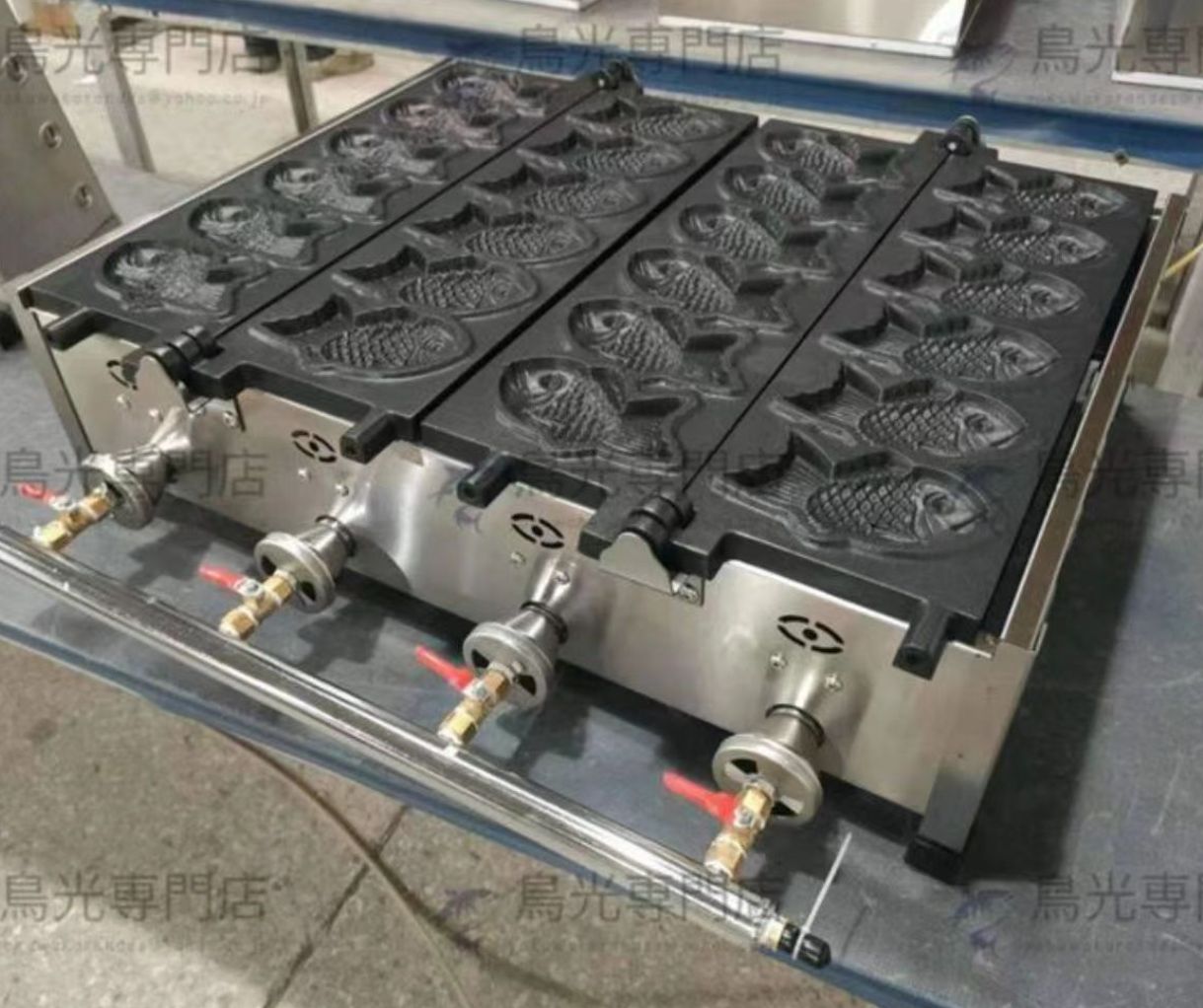 人気推薦◇LPガス たい焼き器 6匹×2連 12匹焼ける！ 鯛焼き器/厨房機器