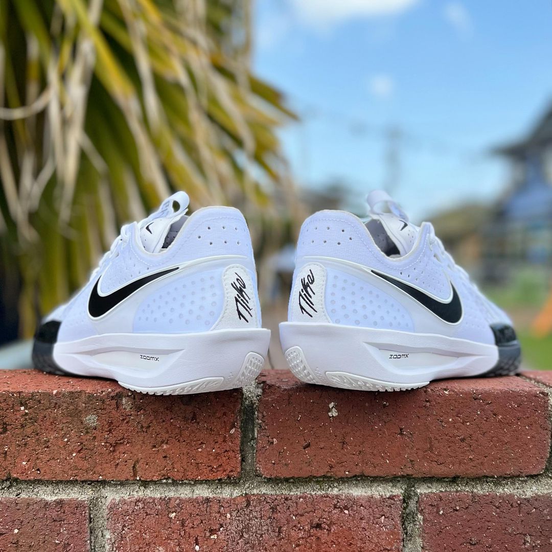 NIKE AIR ZOOM G.T. CUT 3 ナイキ エア ズーム GT カット 3 【MEN'S