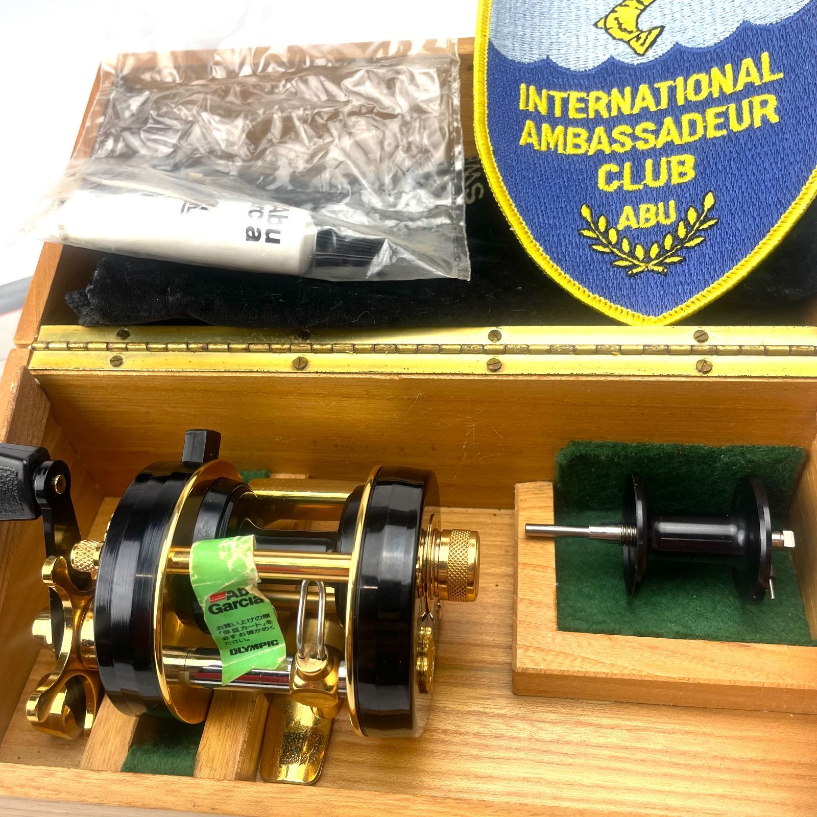 中古品】アブガルシア アンバサダー 2500C DELUXE デラックス 両軸