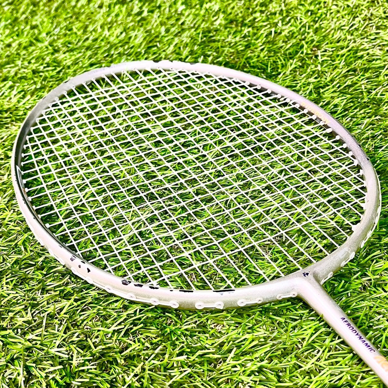 管理番号48 エアロータス100 AEROTUS100 バドミントン ヨネックス