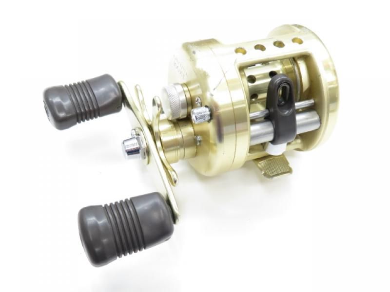 シマノ 97カルカッタ 100XT (01-7108230011) - メルカリ