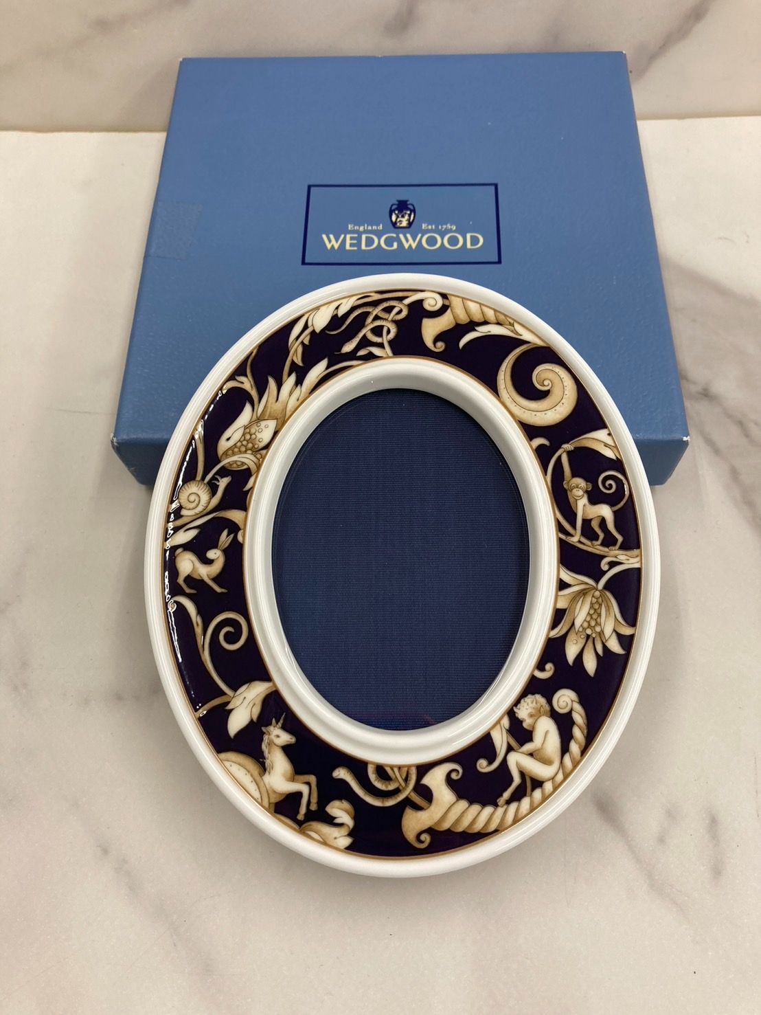 Wedgwood ウェッジウッド コーヌコピア フォトフレーム 写真立て 廃番