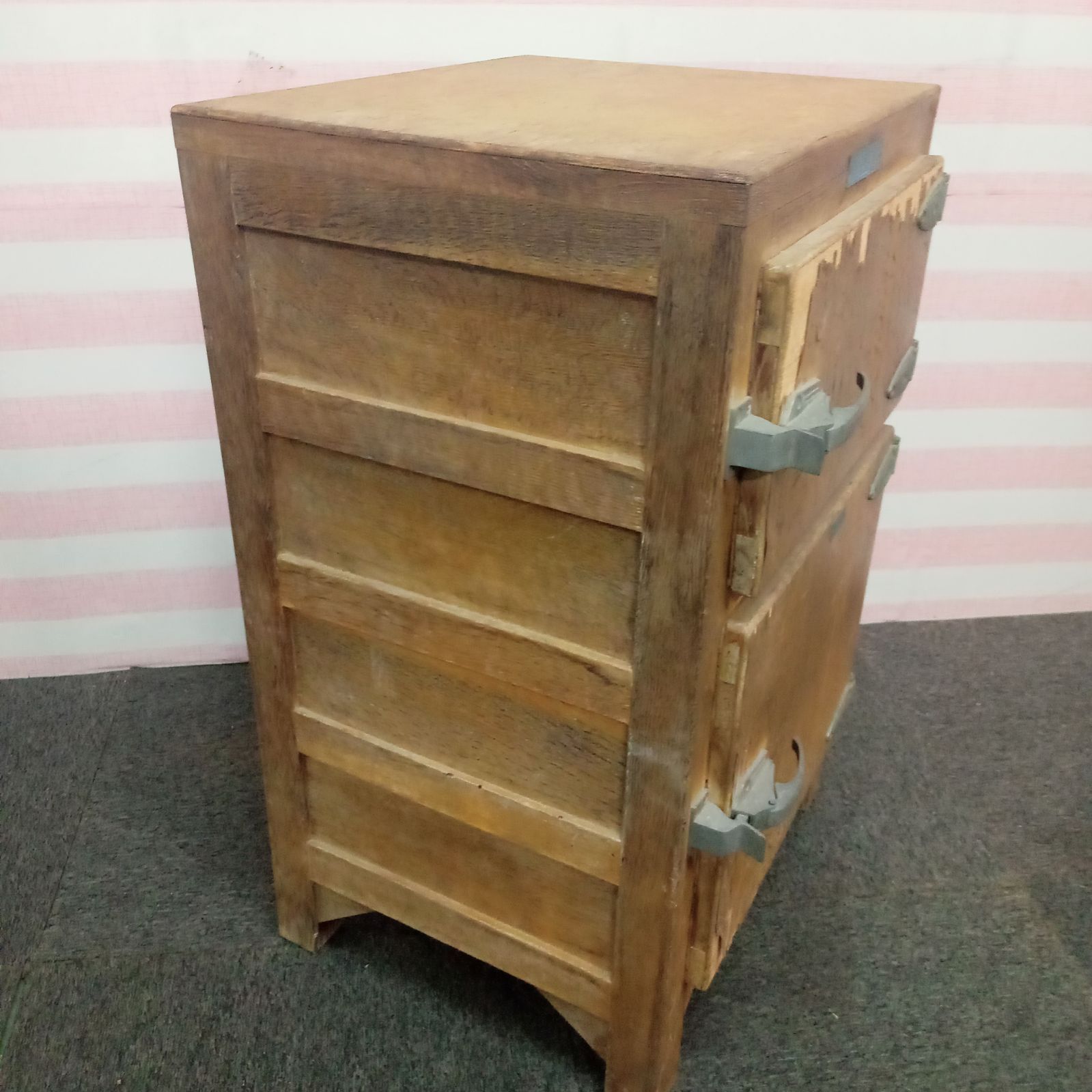 ◯ 昭和 レトロ 木製 冷蔵庫 氷冷蔵庫 ビンテージ冷蔵庫 - メルカリ