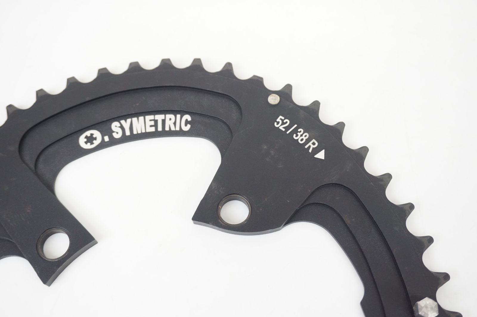 O.SYMETRIC 「オーシンメトリック」 52/38T チェーンリングセット