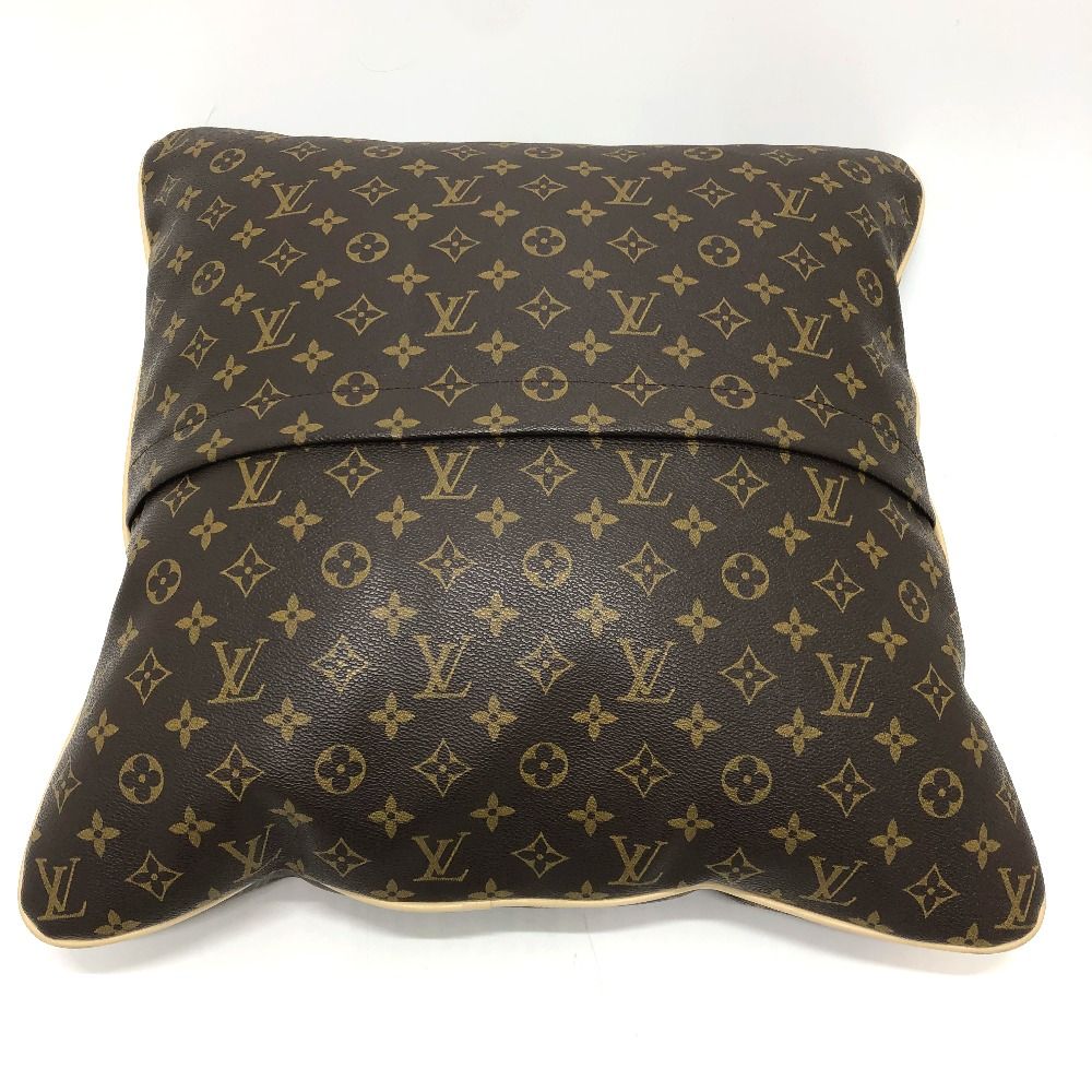 ルイヴィトン モノグラム 雑貨 クッション モノグラムキャンバス