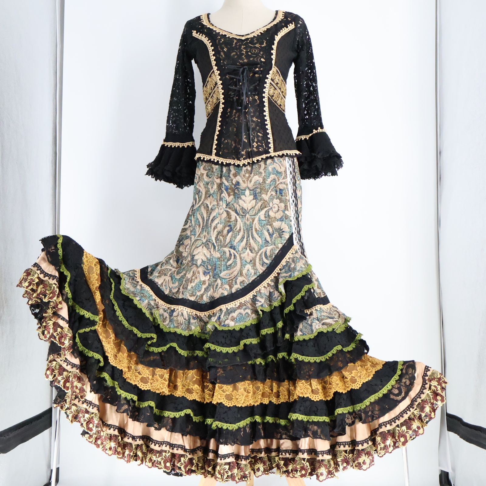 美品 フラメンコ衣装】ブラック SONIA JOHNES ソニアジョーンズ 上下