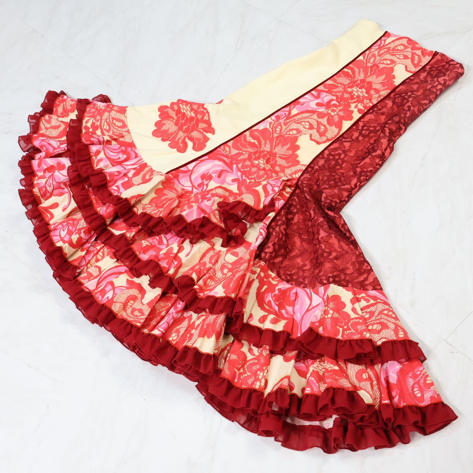 美品 フラメンコ衣装】レッド SONIA JOHNES ソニアジョーンズ ファルダ