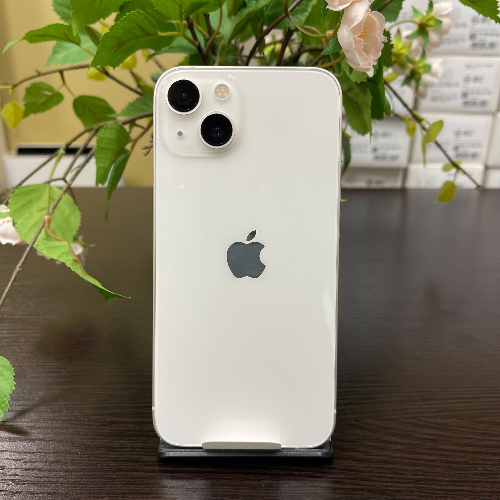 新品 未使用 iPhone13 128GB スターライト 国内SIMフリー 送料無料