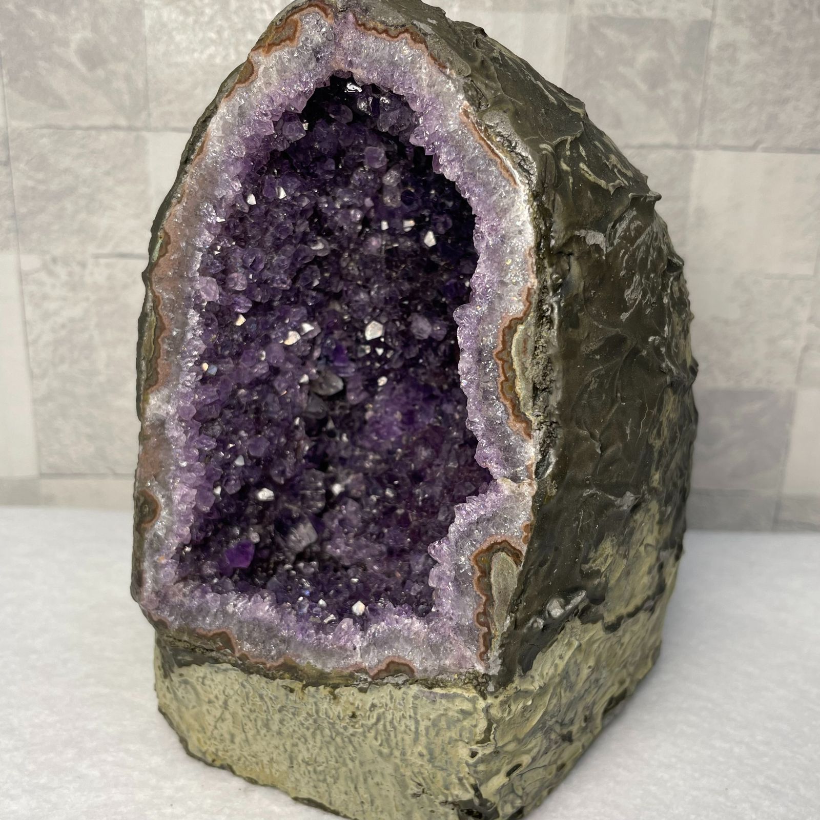 アメジストドーム クラスター 原石 1526g 良質 大型 【一点もの