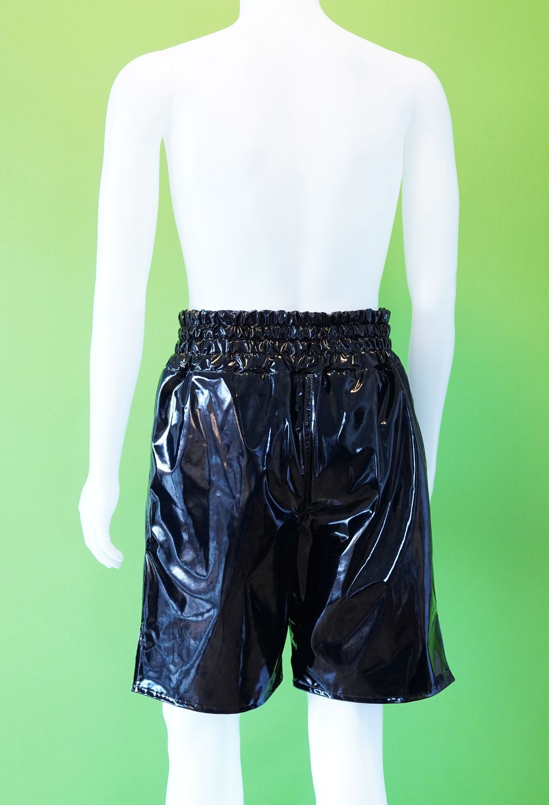 光沢抜群【エナメル生地のボクシングトランクス(エナメル裏地付き