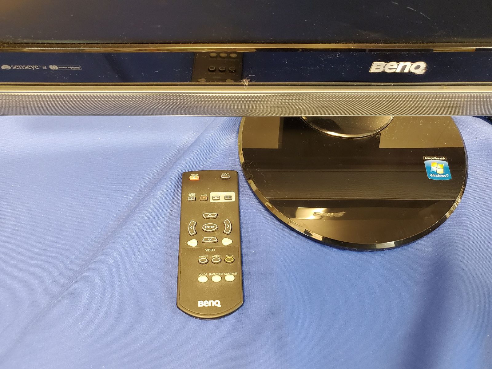 BenQ M2700HD ディスプレイ 27インチ BENQ 27インチワイドモニター