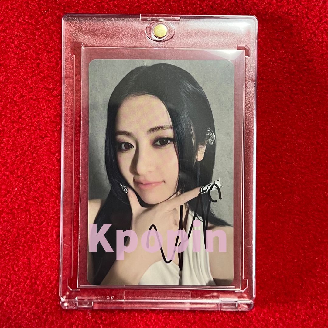 LESSERAFIM SPAGHETTI ユニバ 2回目 直筆サイン サクラ LE SSERAFIM