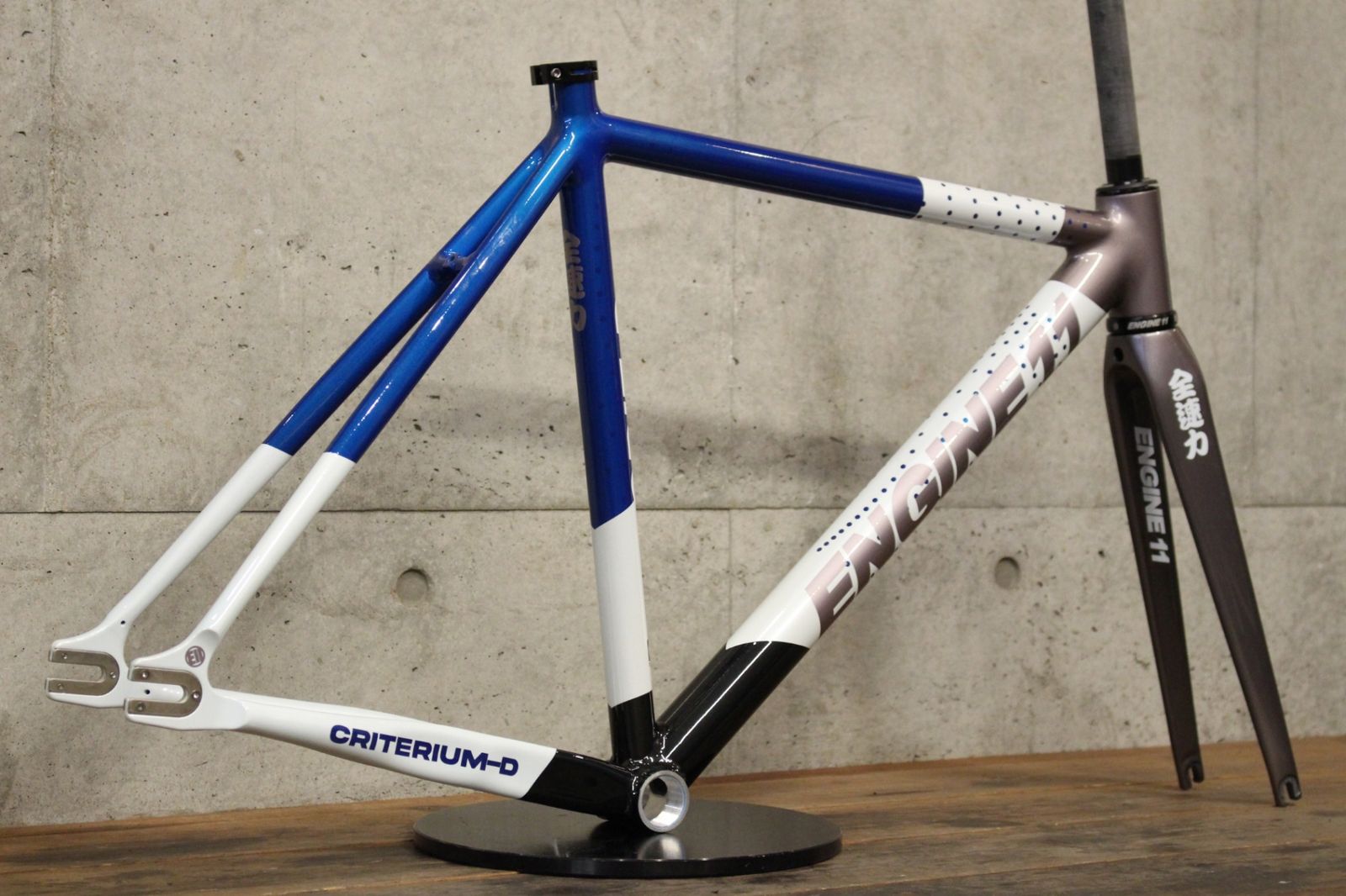 未使用品！エンジン ENGINE11 Crit-D 2024 Sサイズ アルミ ピスト