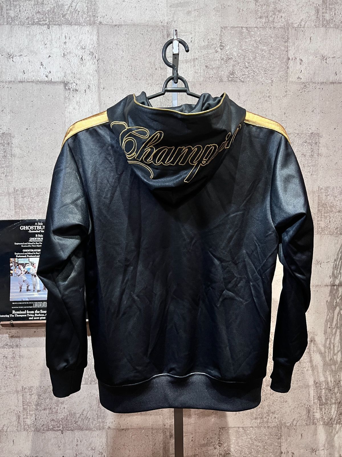 美品 チャンピオン 魔裟斗モデル 光沢 黒金ラメ ジャージ 上下