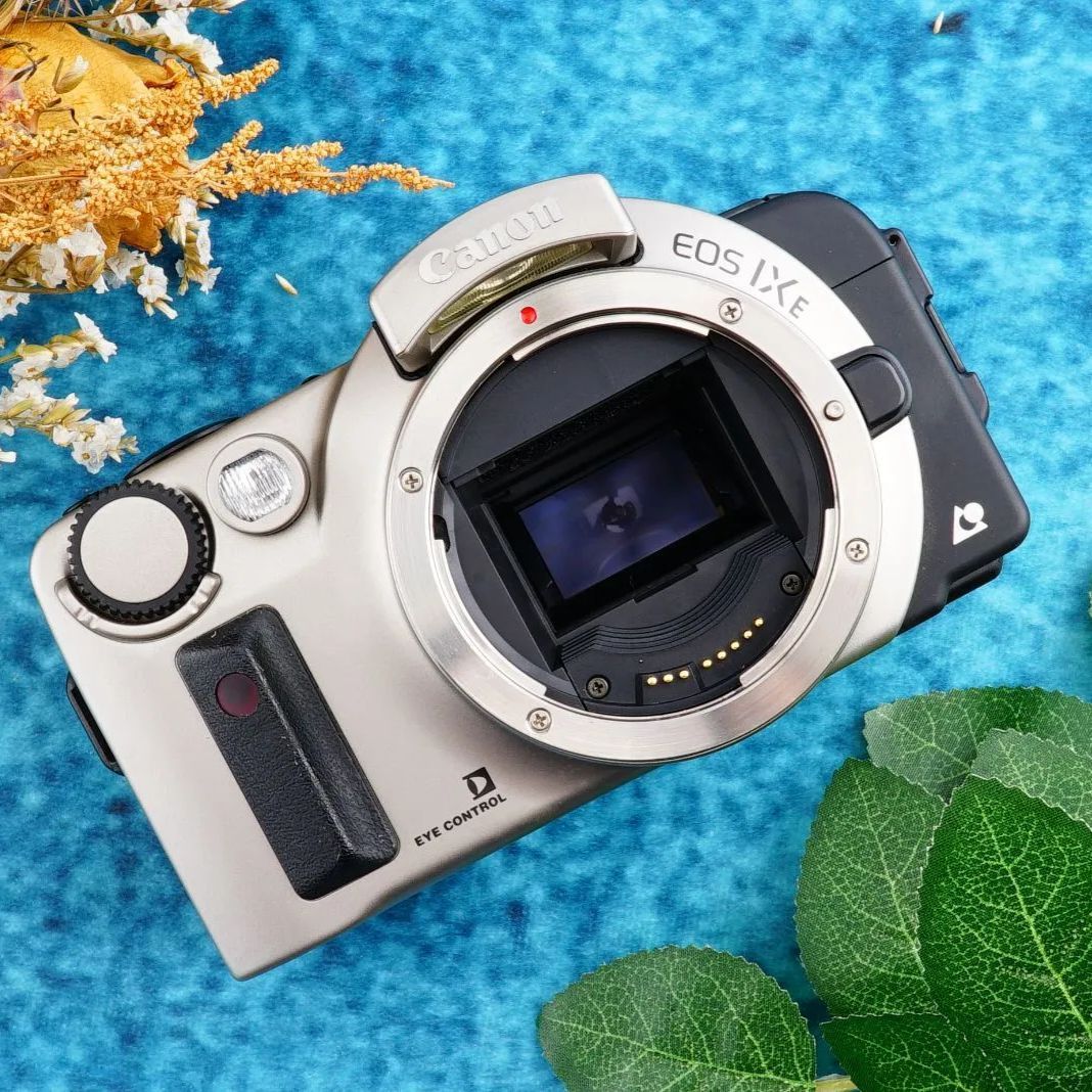 Canon EOS IXE 一眼レフカメラ セット キャノン EOS IXE （APSフイルム