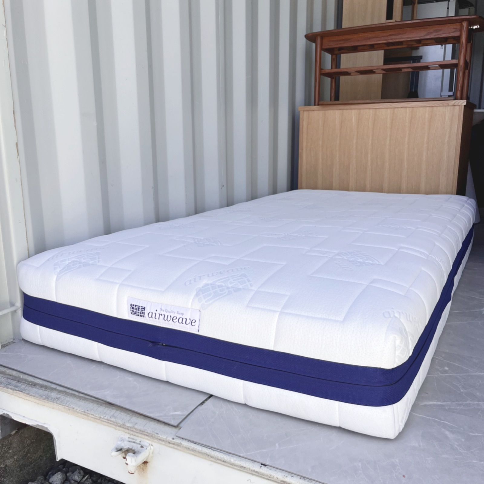 取付無料！エアウィーヴ S03 快眠 清潔 おしゃれホワイトシングル