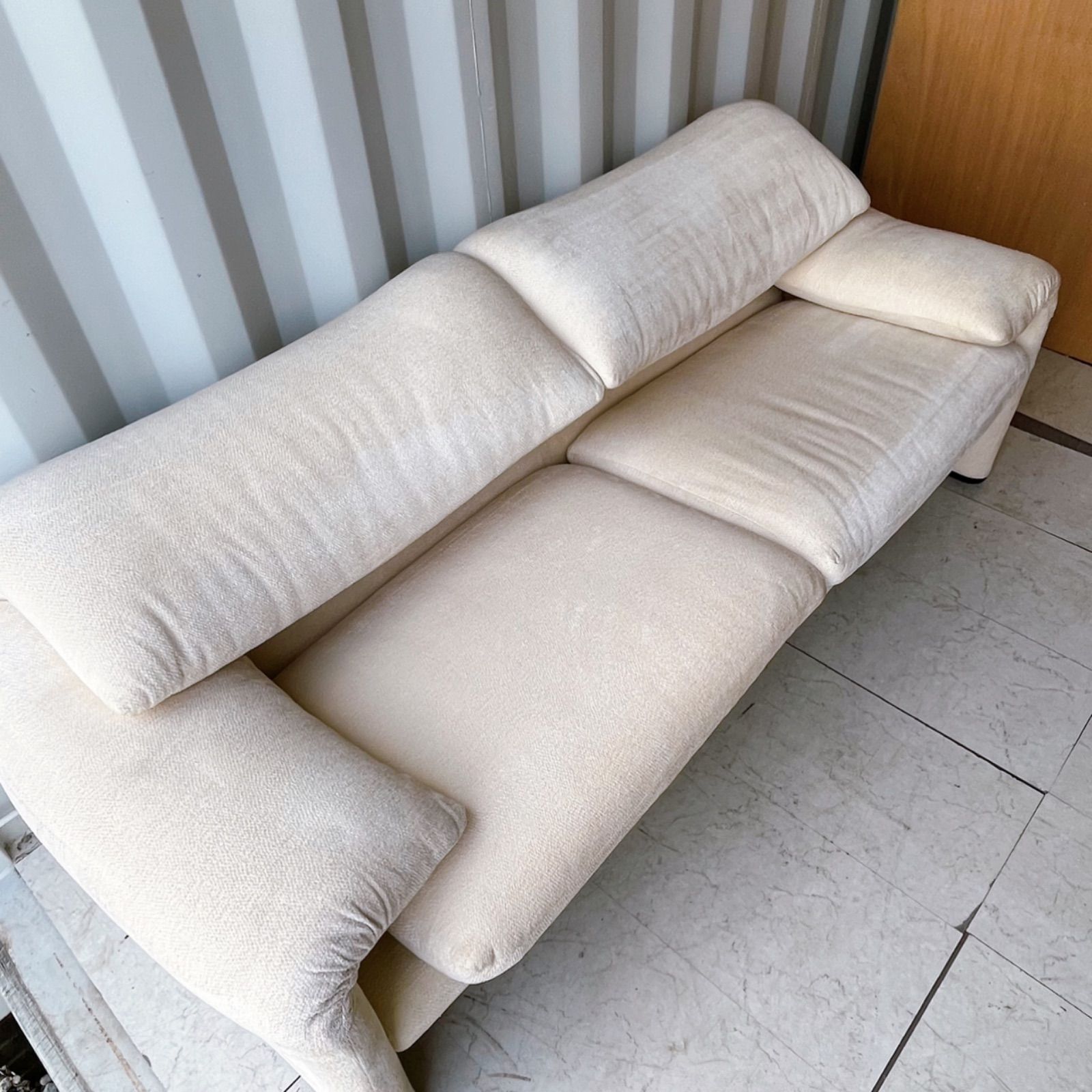 取付無料！カッシーナ マラルンガ ナチュラルアイボリー2人掛けワイド