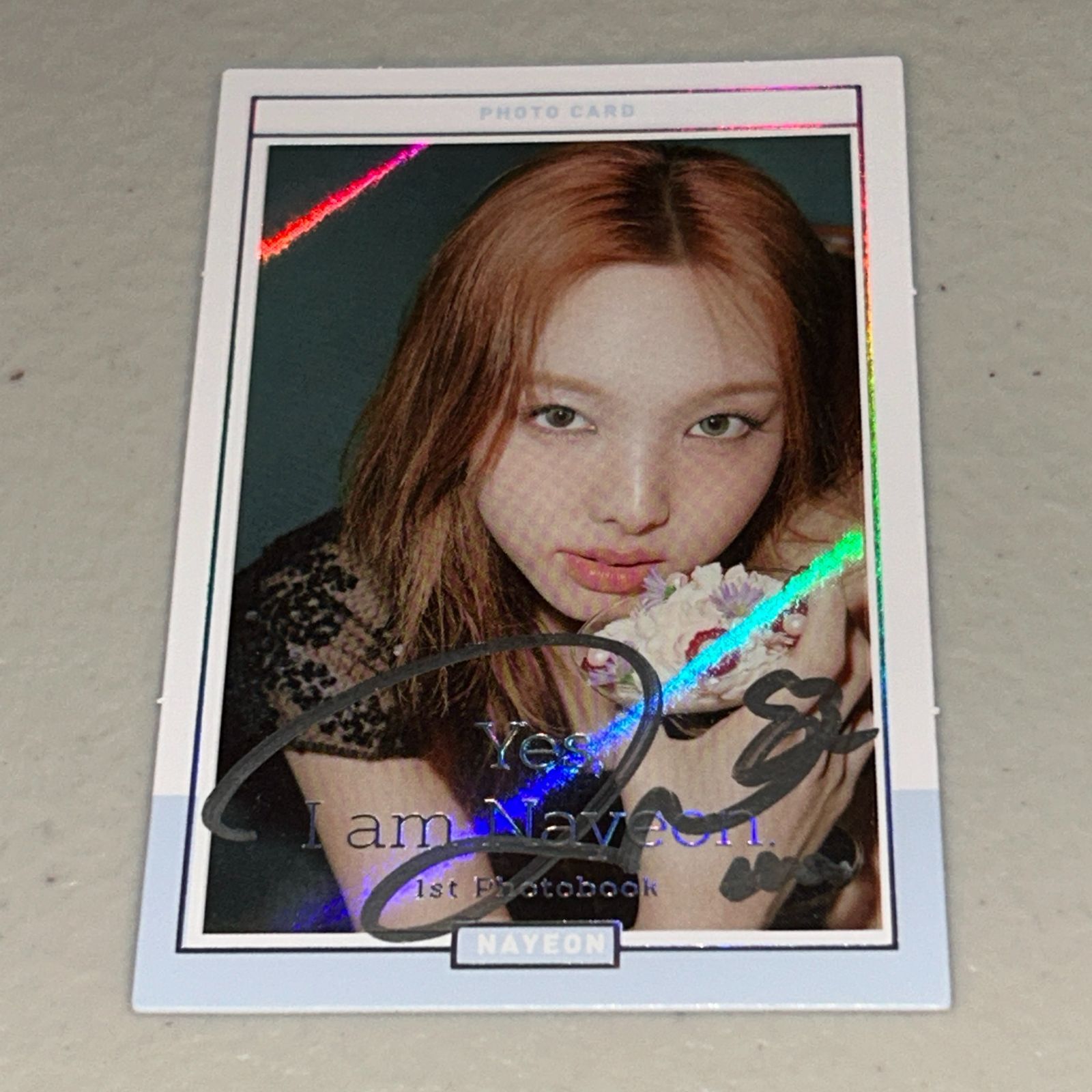 TWICE ナヨン 直筆サイン「Yes I am Nayeon」予約特典フォトカード