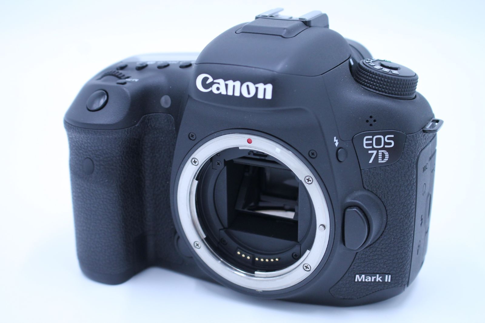シャッター回数6852回！□極上品□ CANON EOS 7D Mark IIボディ - メルカリ