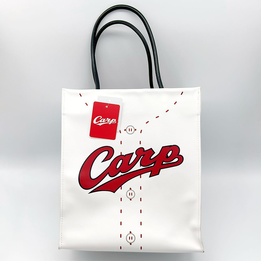 広島東洋カープ 紙袋風レザートートバッグ ホームユニフォームデザイン