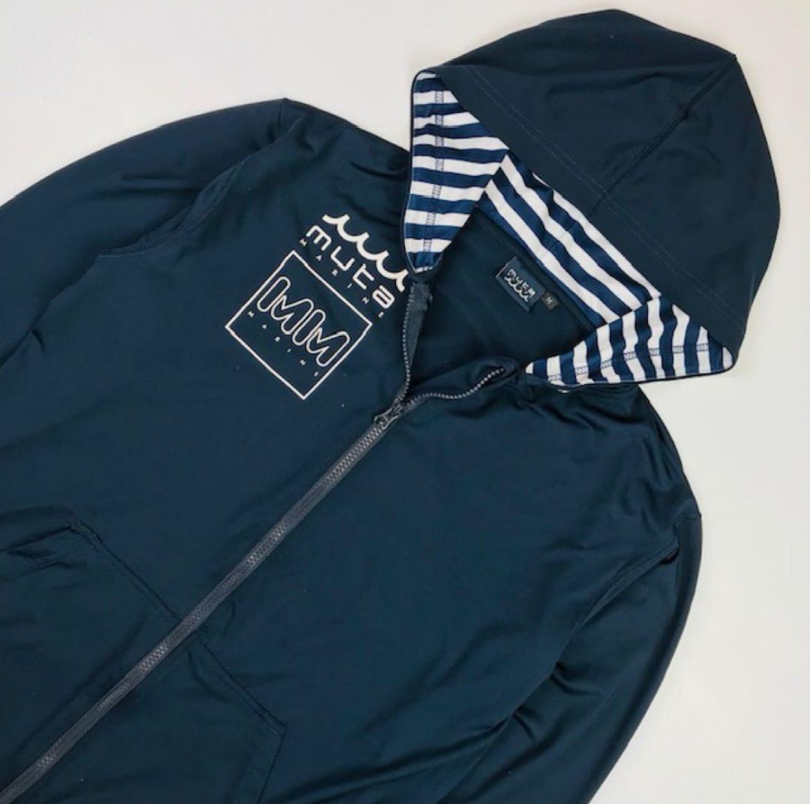 美品☆muta MARINE・ムータ マリン メンズ アイコンWAVE ブランドロゴ