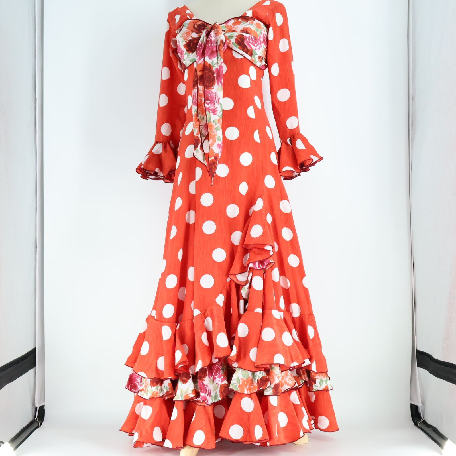 スペイン製 フラメンコ衣装】レッド ワンピース ドレス 赤 ドット 水玉