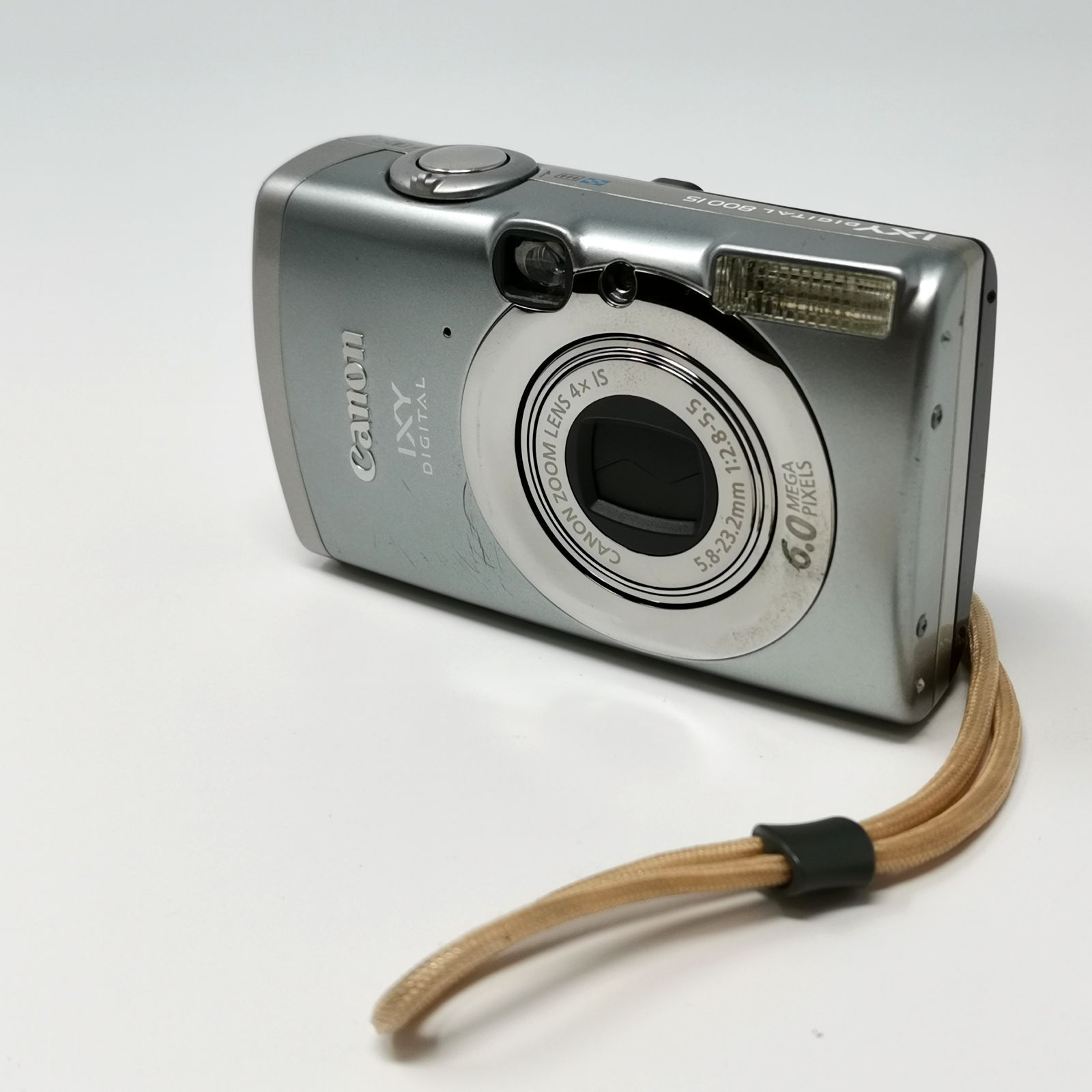 390美品】Canon IXY800IS デジタルカメラ 充電器付き シルバー Amazon