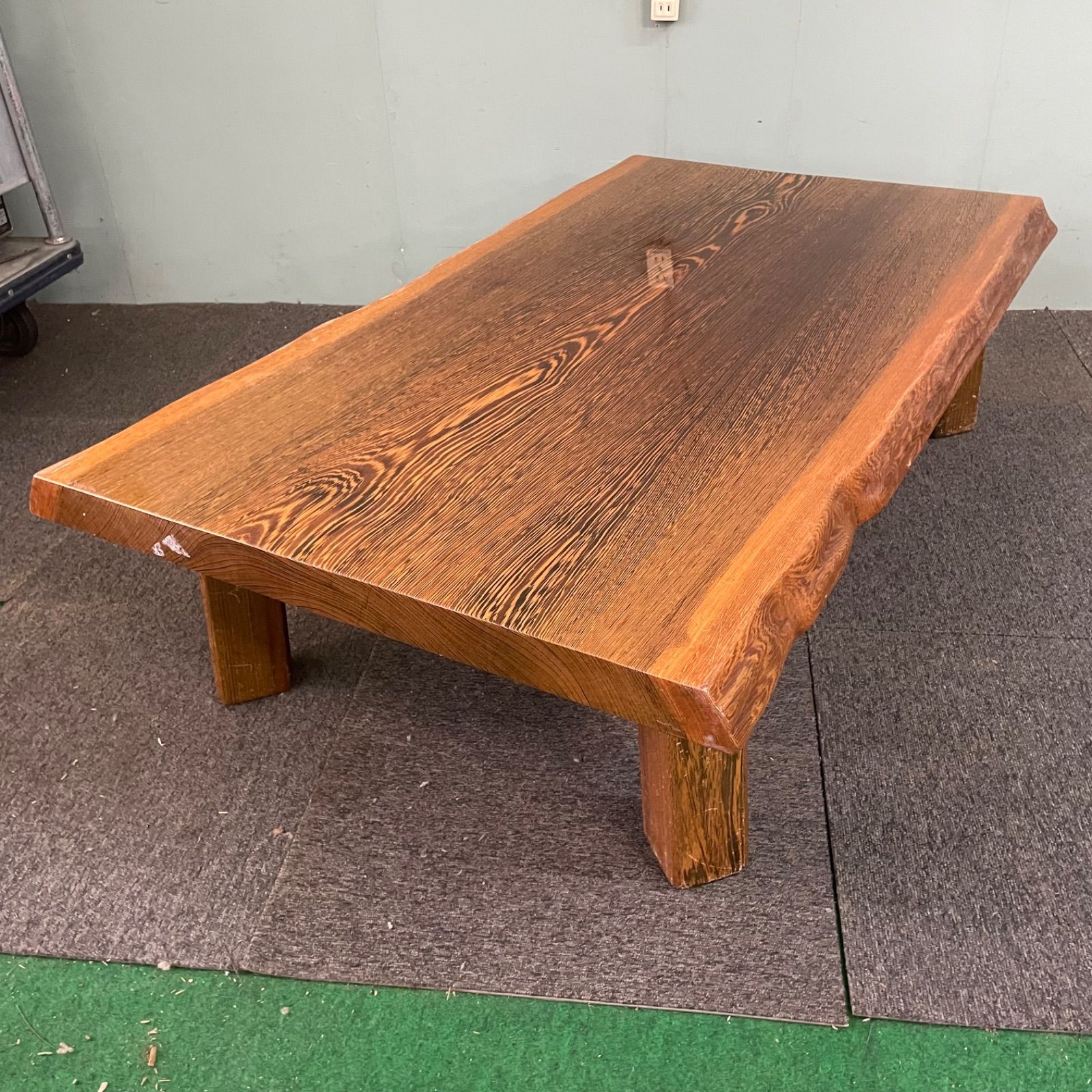 ♭ 鉄刀木 タガヤサン 一枚板 44kg 座卓 ローテーブル 天然木 - メルカリ