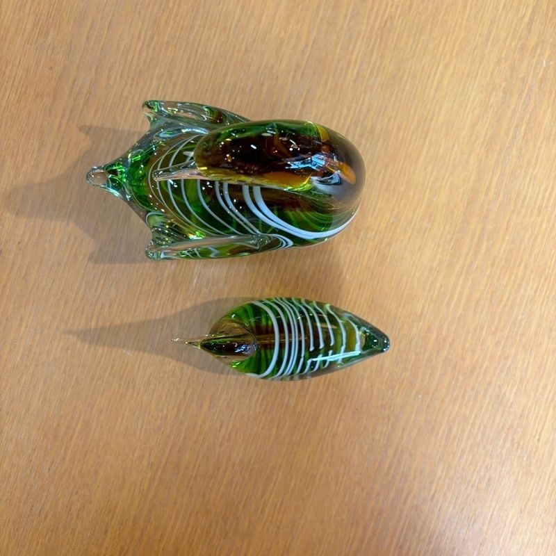 マルティグラス ガラス 鳥 ペアセット グリーン アンバー 置物