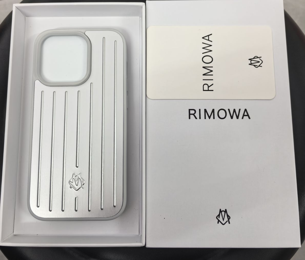 RIMOWA シルバー iPhone15proケース 新品 未使用 - メルカリ