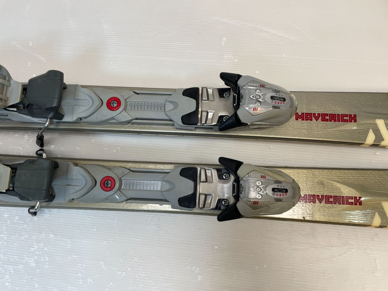 ◇ カービングスキー K2 APACHE MAVERICK 153 cm + MARKER MOD 10.0
