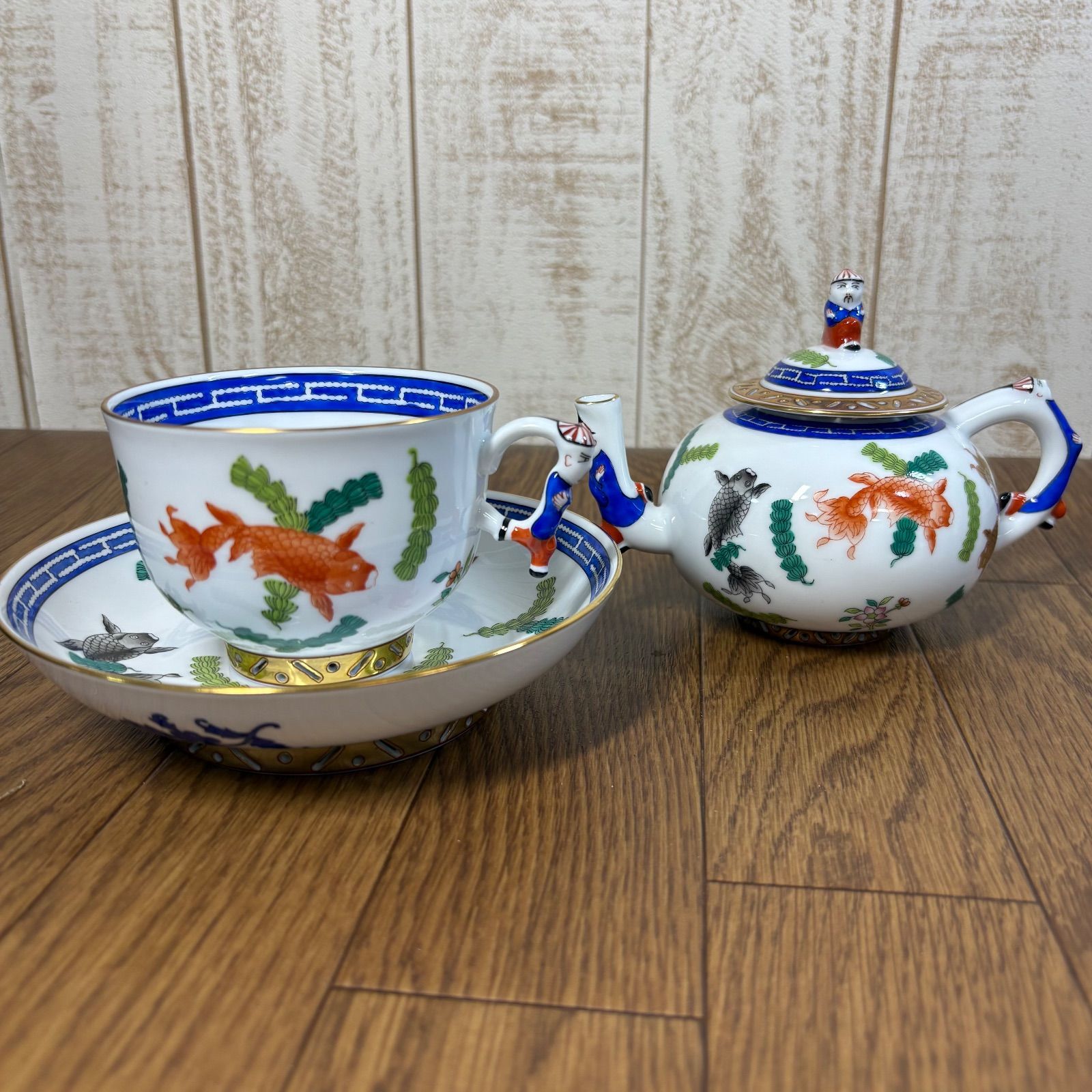 ヘレンド シノワズリ（中国趣味） ポワッソン ミニティーポットと