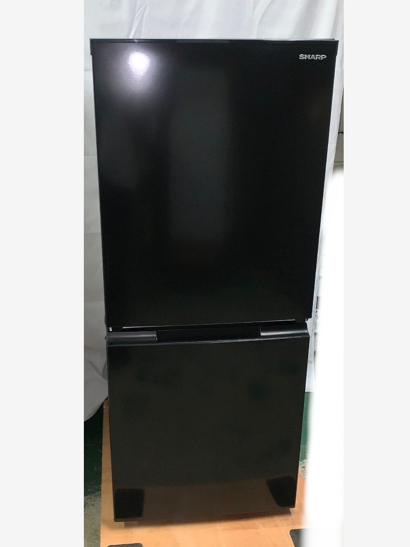 11r72. 美品 SHARP シャープ 152L 2ドア 冷凍冷蔵庫 SJ-15E3-B