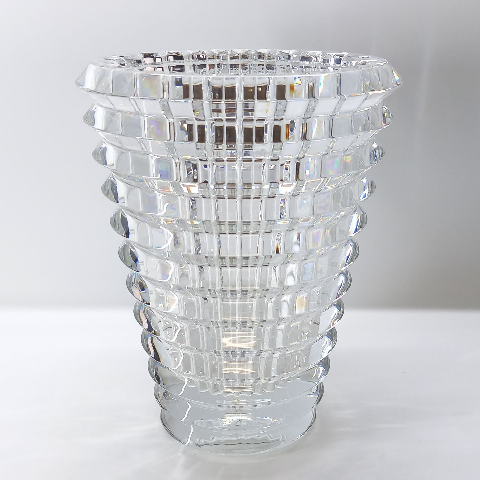 バカラ アイ ベース M フラワーベース 花瓶 クリスタル Baccarat