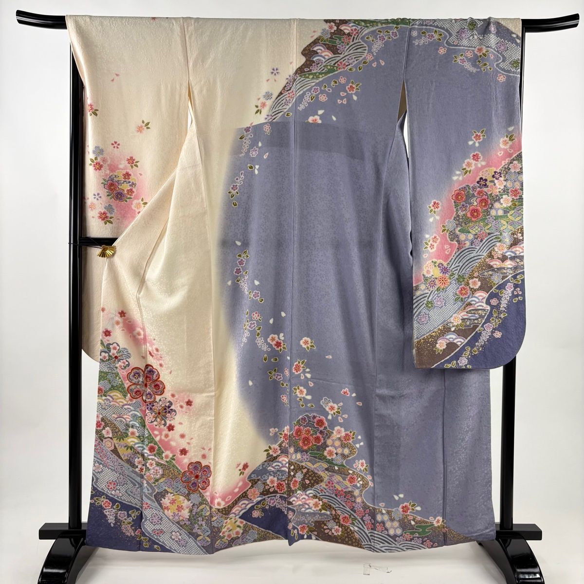 販売済み ☆送料無料☆サイズ変更可能☆A3丸穴7段小引き出し②無垢材