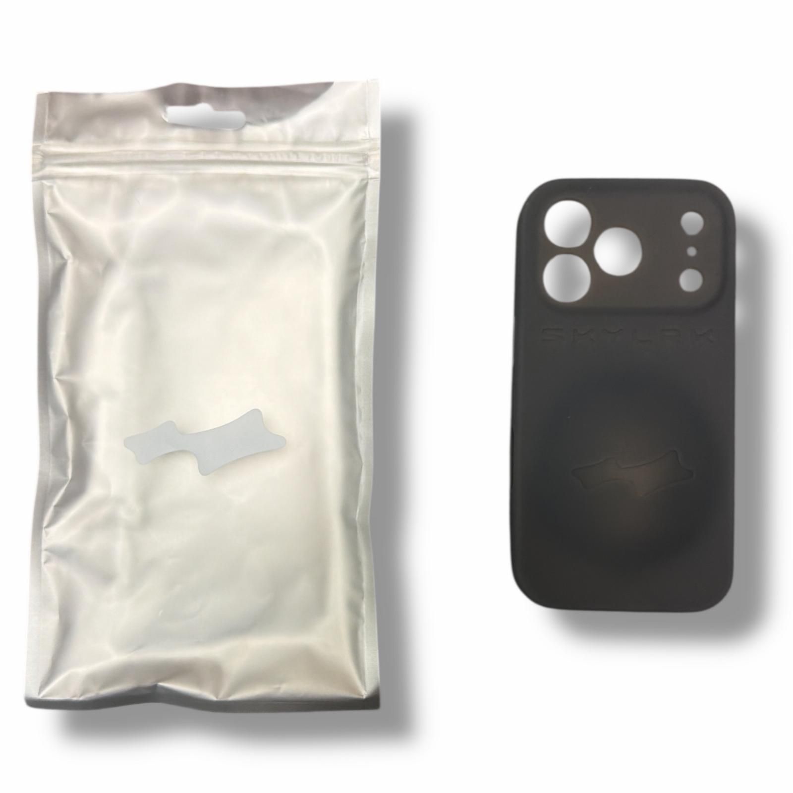 未使用 SKYLRK iPhone 17 Pro Bump Case アイフォンケース カバー