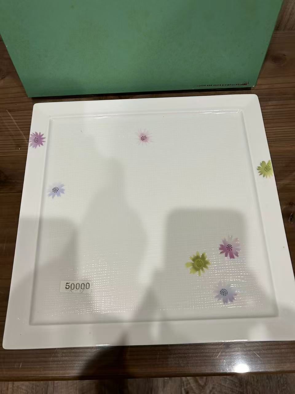 正規品鑑定済 BERNARDAUD 花柄 正方形皿 箱付き - メルカリ