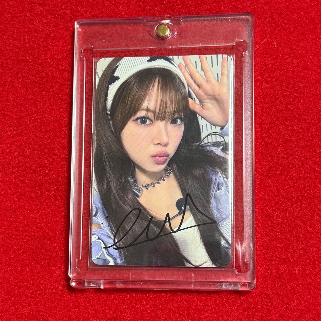 Le Sserafim ウンチェ 直筆サイン入り Spaghetti トレカ Weverse 1回目