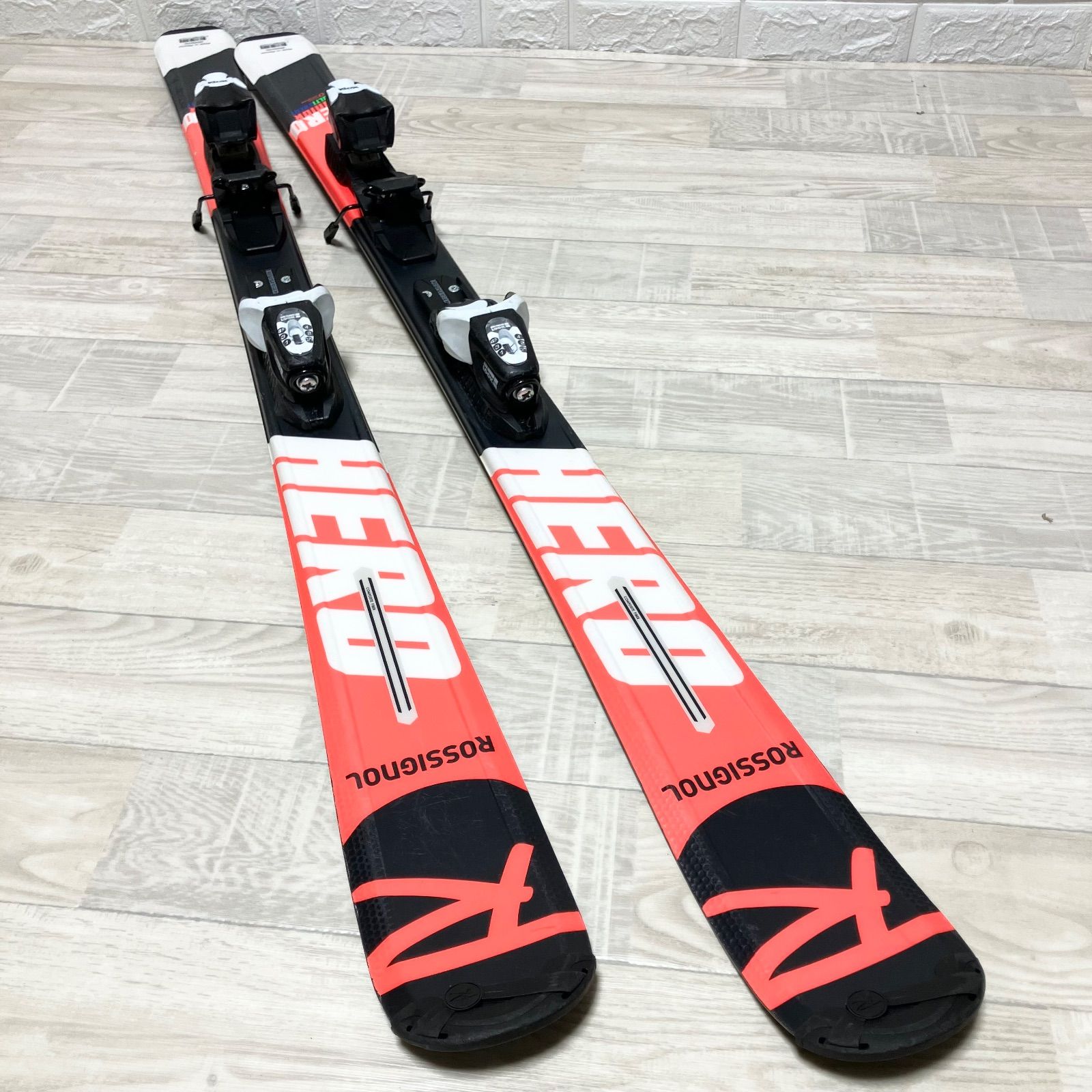 ロシニョール ヒーロー ジュニア マルチイベント 130cm ROSSIGNOL HERO