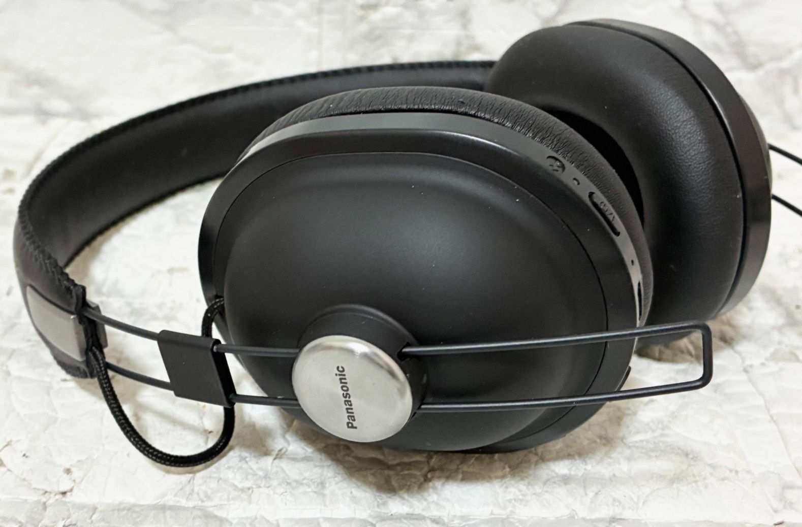 未使用保管品】Panasonic ワイヤレスステレオヘッドホン RP-HTX80B-K