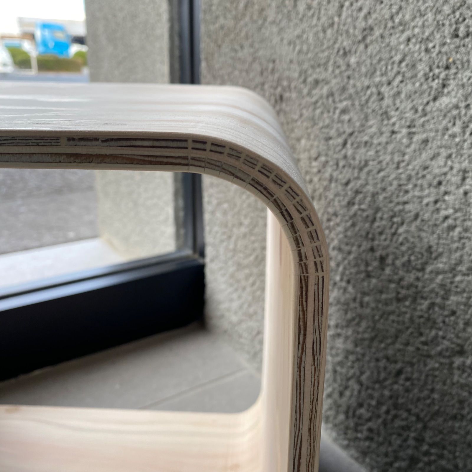 補修あり】 R型シェルフ（角がない 合板 木製品 収納 インテリア