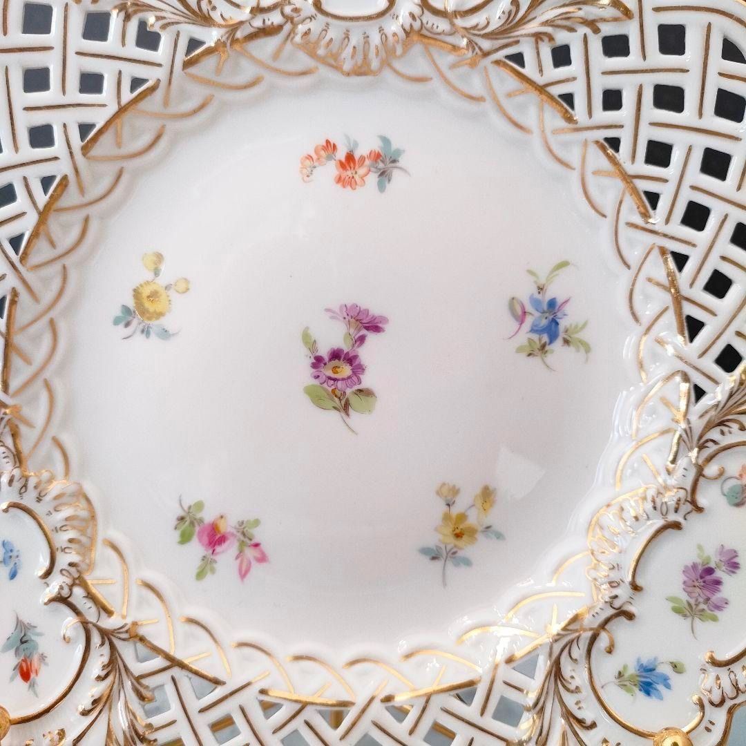 マイセン MEISSEN 透かしプレート 金彩 ピアスエッジ 小花 スキャター