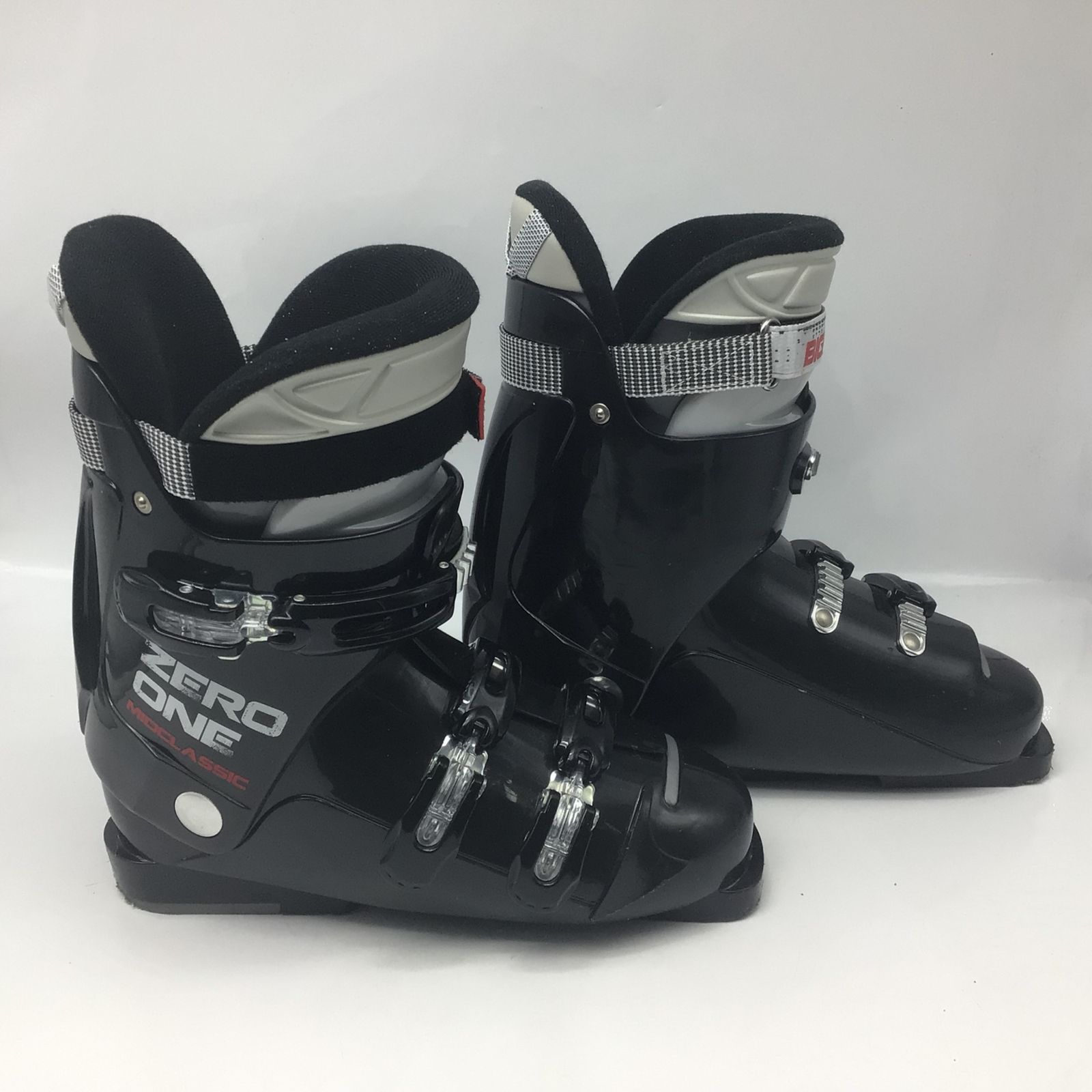 1156 BIGHORN ZERO ONE MIDCLASSIC スキーブーツ 日本製 DIN7880