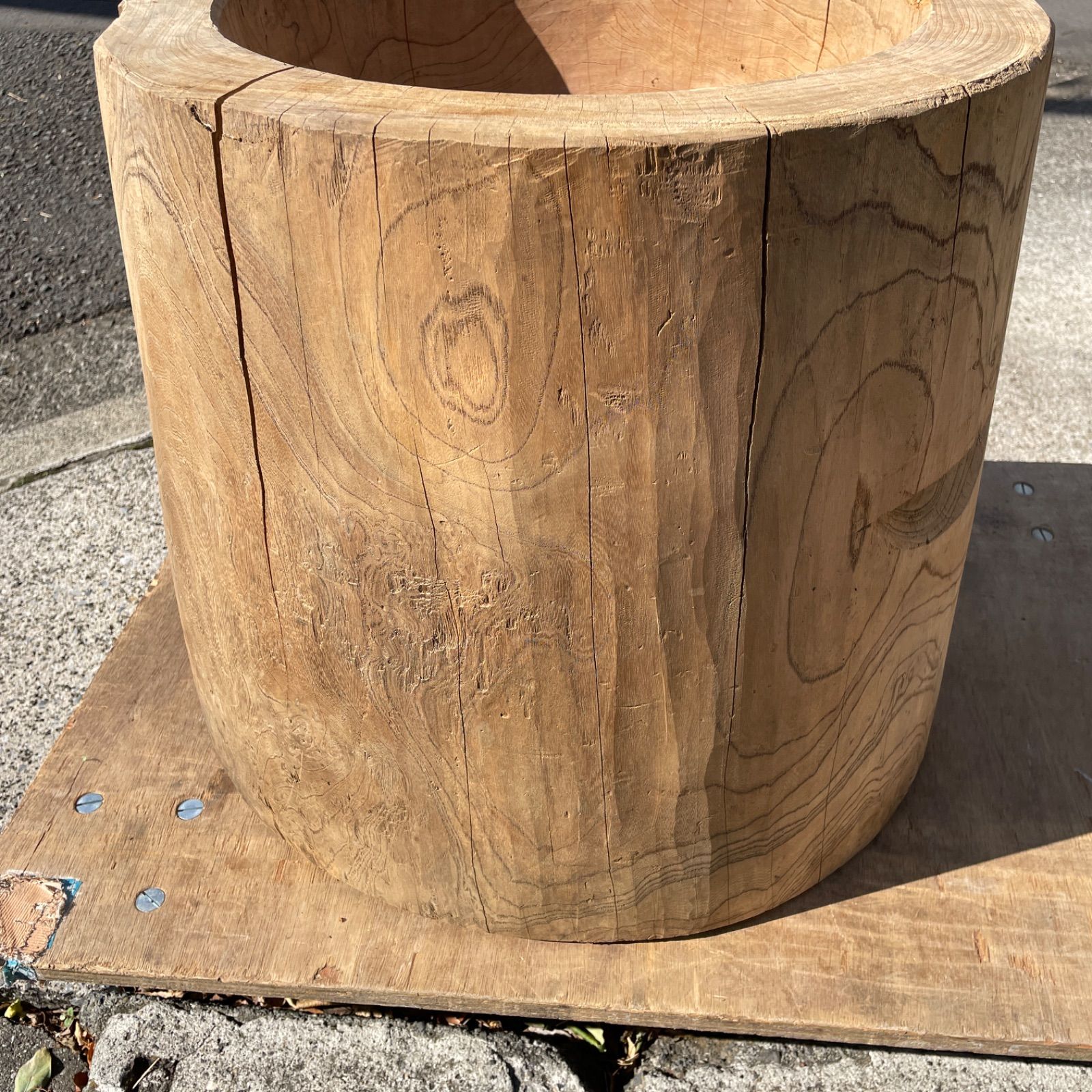 臼・うす・ウス・欅臼・餅つき臼 3升臼 杵2本セット 横浜から50kmほど