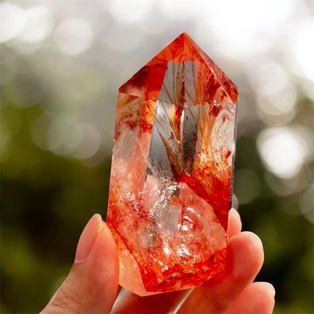 G-57マダガスカル産 赤水晶 クラスター 天然石 レッドクォーツ 希少