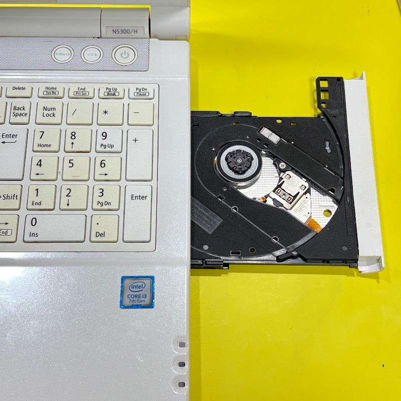 LAVIE美品【7世代】Core i3ノートパソコン✨SSD爆速✨ windows11