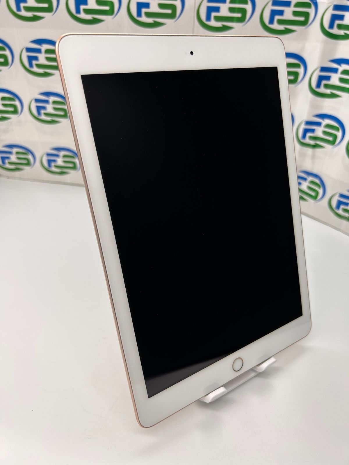 iPad 第6世代 Wi-Fi 128GB ゴールド MRJP2J/A A1893 アイパッド iPad6