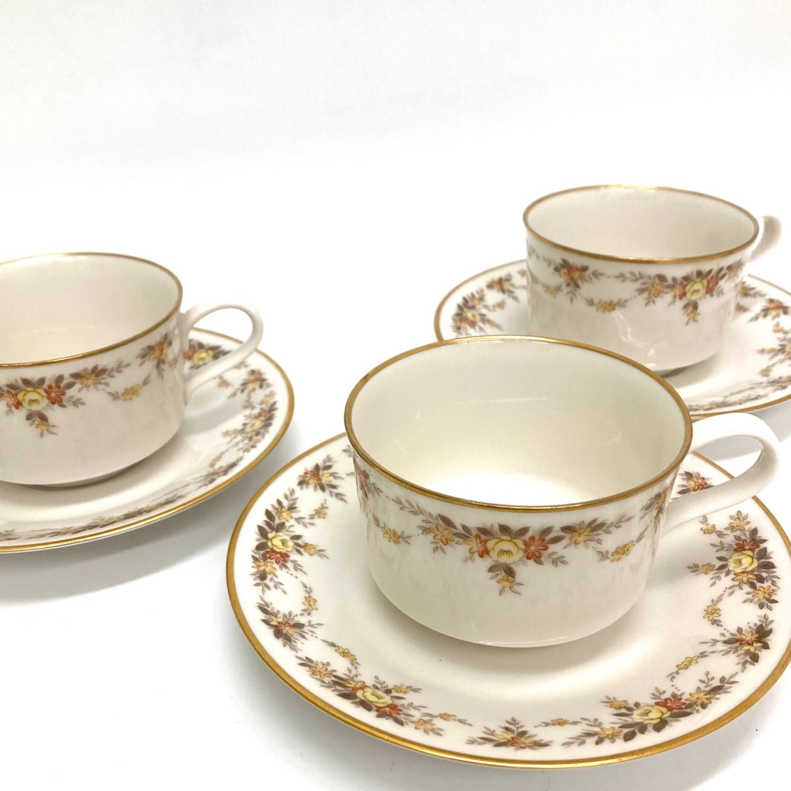 ◇Noritake◇ノリタケ アイボリーチャイナ カップ&ソーサーセット 3客